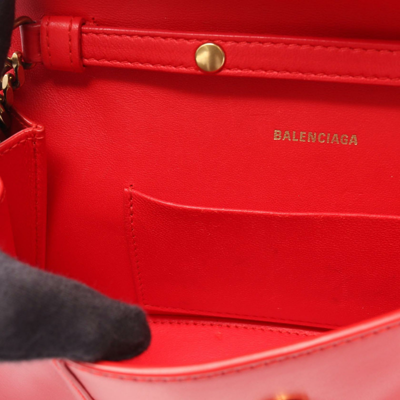 BALENCIAGA 沙漏形鏈條斜背包，紅色皮革，二手女款-6