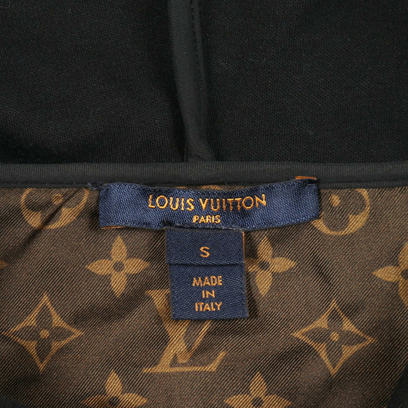 路易威登 (LOUIS VUITTON) 連帽衛衣，棉尼龍混紡，黑色logo，二手女款S碼-2