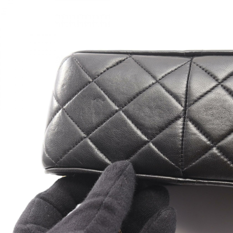 香奈兒 (CHANEL) Matelasse 鏈條斜挎包，流蘇羊皮，黑色，二手，金色五金 CC-8