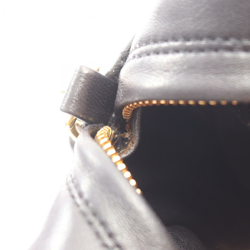 香奈兒 (CHANEL) Matelasse 鏈條斜挎包，流蘇羊皮，黑色，二手，金色五金 CC-13