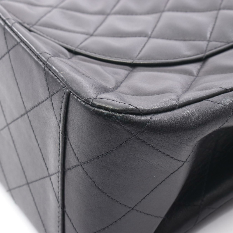 香奈兒 Jumbo Matelasse 34 單翻蓋鏈條肩背包，羊皮材質，黑色，二手，金色五金-6