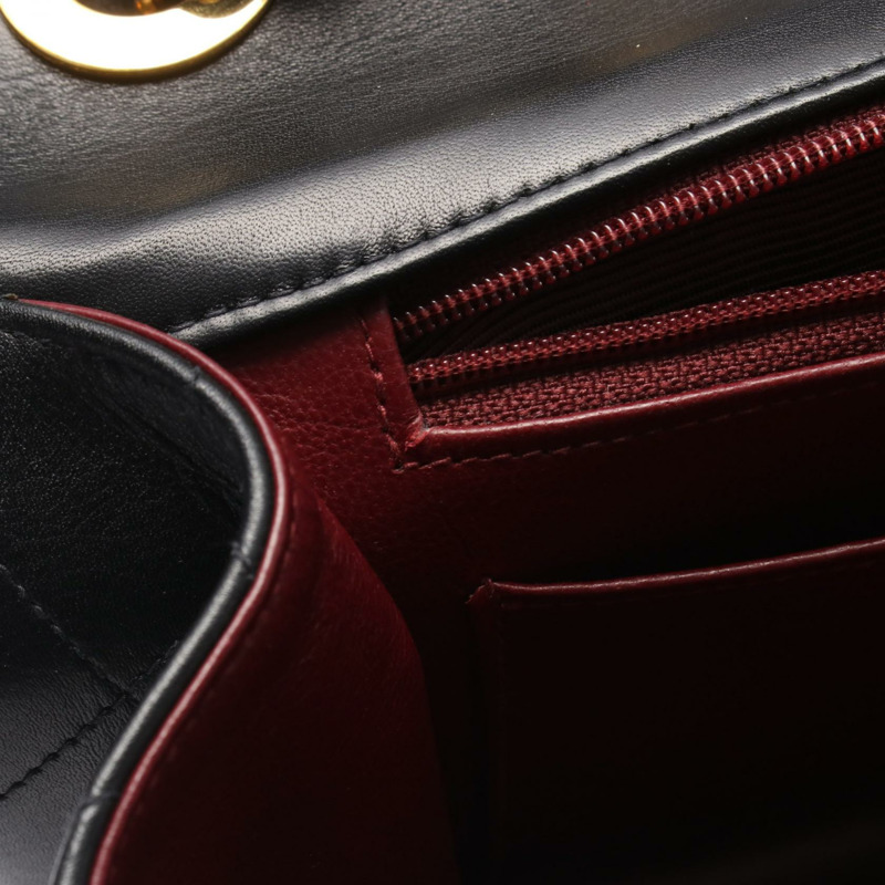 香奈兒 Jumbo Matelasse 34 單翻蓋鏈條肩背包，羊皮材質，黑色，二手，金色五金-7