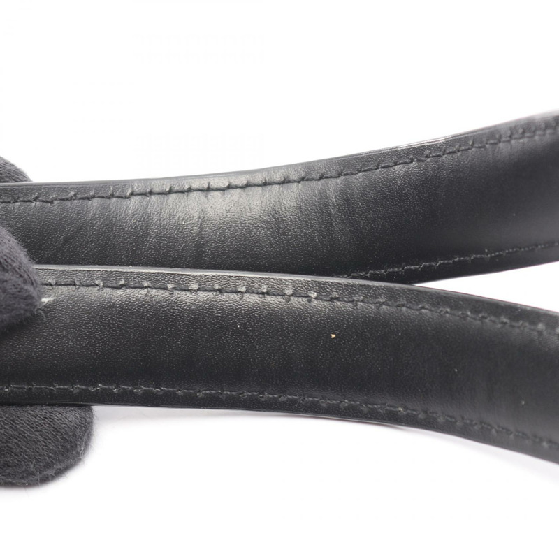 香奈兒新款旅行系列 MM 手提單肩包，黑色，皮革尼龍帆布材質，二手，金色五金配件-9