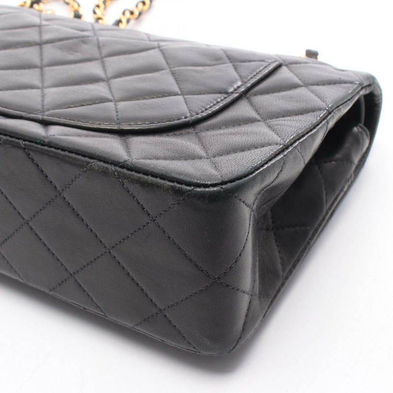香奈兒 (CHANEL) Matelasse W 翻蓋鏈條單肩包,羊皮材質,黑色,二手,女士款,金色五金-7