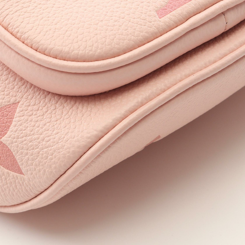 LOUIS VUITTON 迷你腰包鏈條單肩包 M82347 Monogram empreinte 粉紅色 LV-4