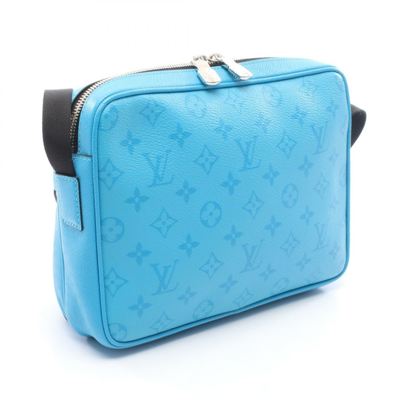 路易威登戶外信差PM單肩包 M30429 Taigalama Turquoise 二手-1