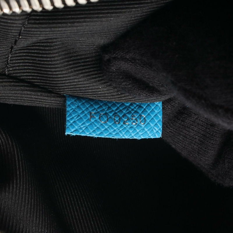 路易威登戶外信差PM單肩包 M30429 Taigalama Turquoise 二手-4