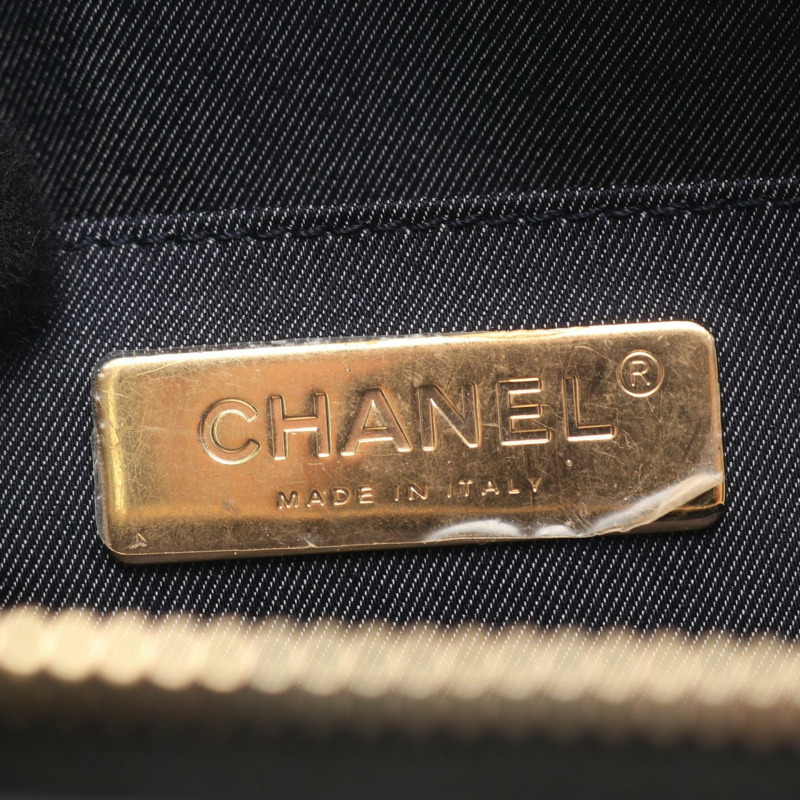 香奈兒 Jumbo COCO 標誌鏈肩背斜背包，羊皮材質，黑色，金色五金，二手-3