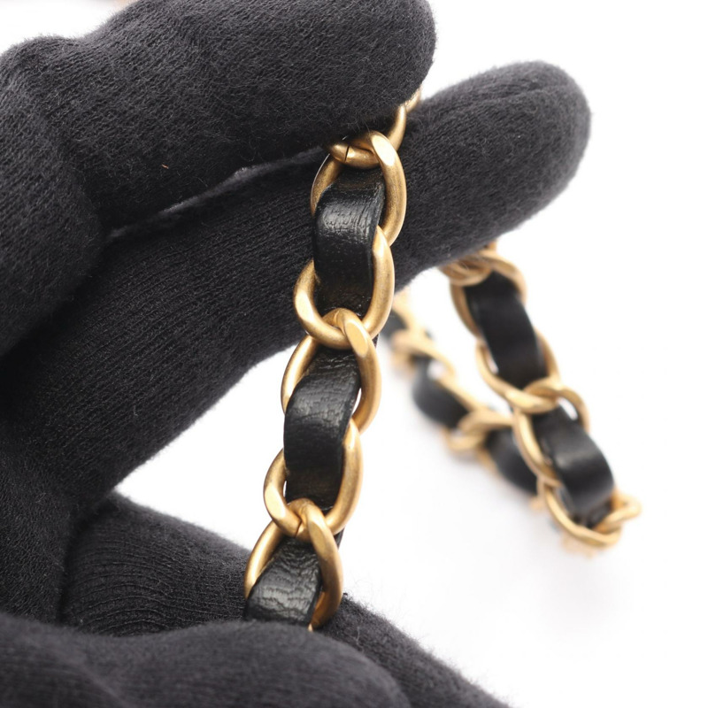 香奈兒 Matelasse 經典鏈條肩背斜背包，羊皮材質，黑色，金色五金，二手-7