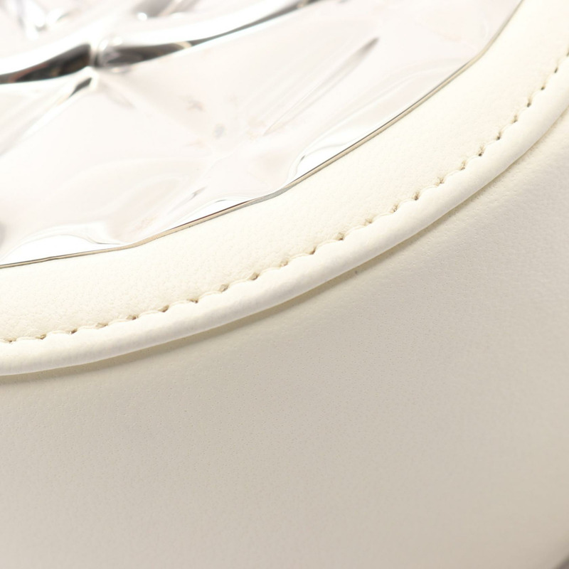 香奈兒 (CHANEL) Matelasse 單肩斜背包 AP2388 白色皮革金屬 SHW 二手 CC-7