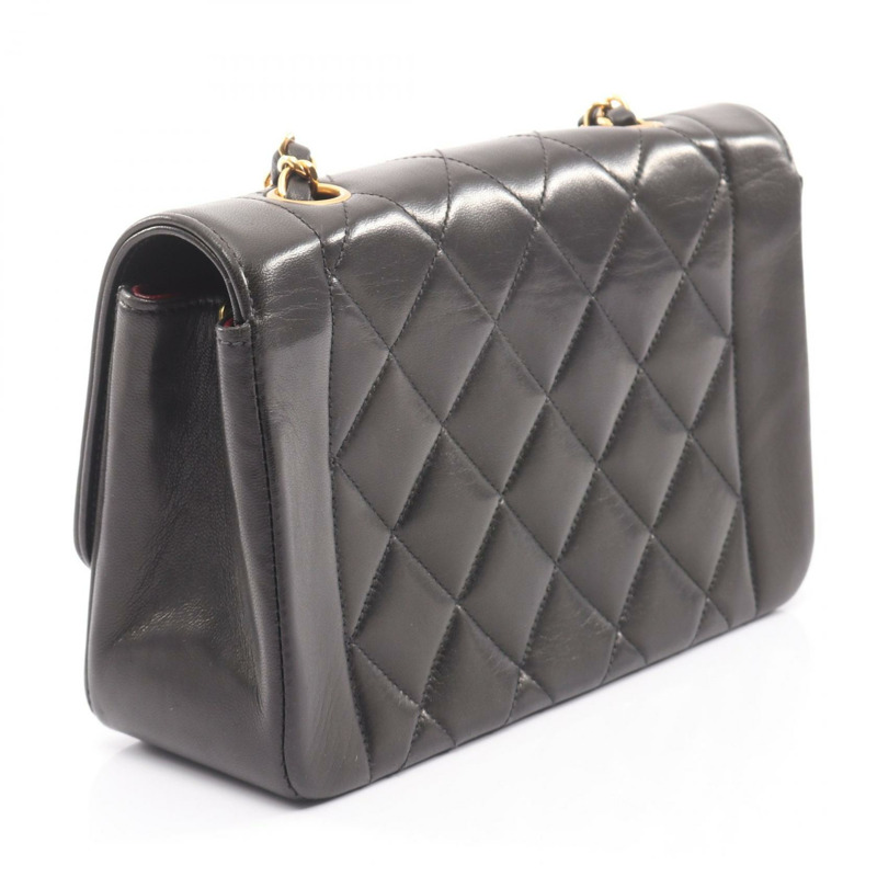 香奈兒 (CHANEL) 絎縫 Diana 翻蓋單肩斜挎包，羊皮材質，黑色，金色五金，二手-1