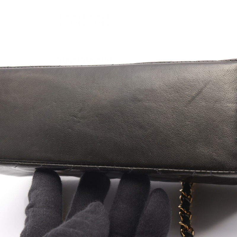 香奈兒 (CHANEL) 絎縫 Diana 翻蓋單肩斜挎包，羊皮材質，黑色，金色五金，二手-11