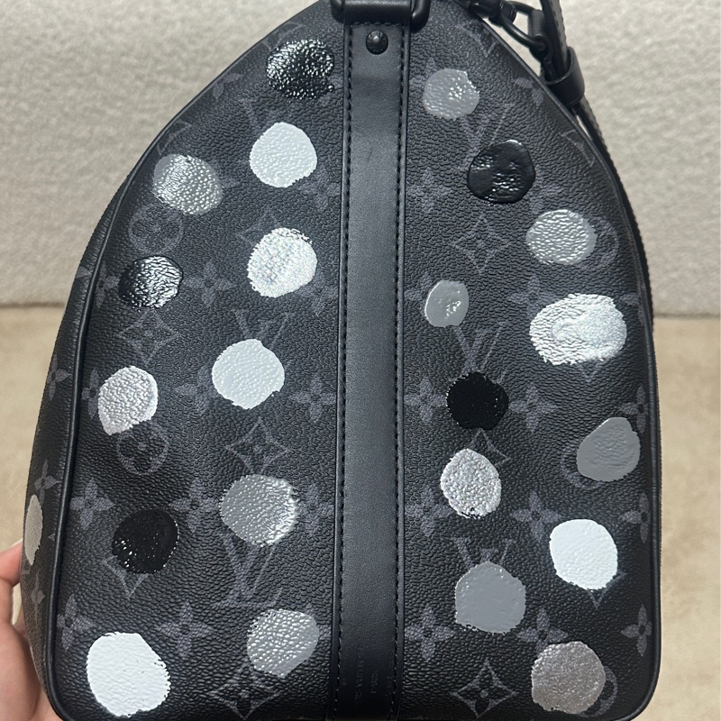 Louis Vuitton lv 限量款 老花草間彌生黑老花聯名款黑白灰點Keepall45旅行袋-3