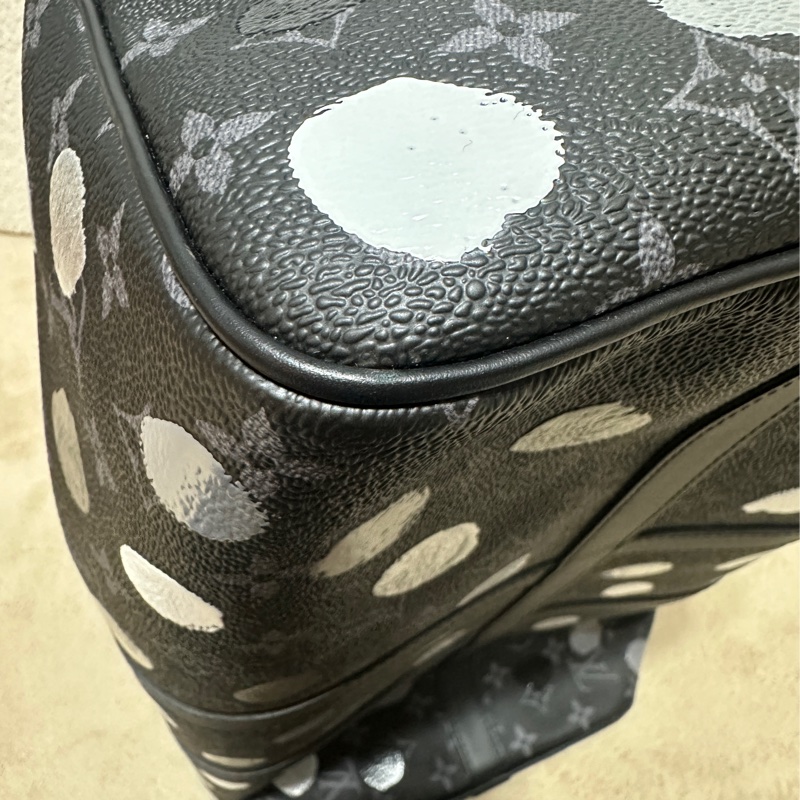 Louis Vuitton lv 限量款 老花草間彌生黑老花聯名款黑白灰點Keepall45旅行袋-8