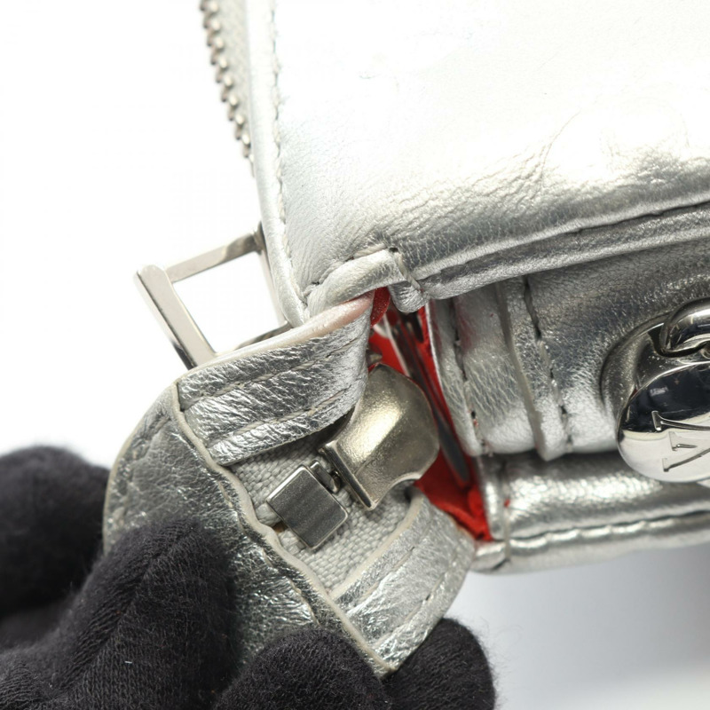 路易威登 Coussin PM 單肩包 M57913 Monogram/壓紋皮革 銀色 二手-7