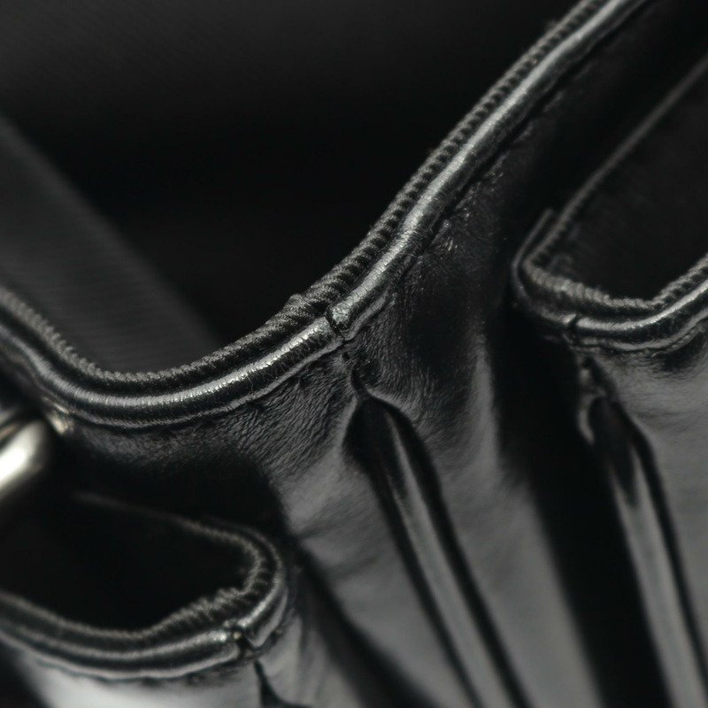 路易威登 Cargo 穿戴式皮夾單肩斜背包 M13989 黑色皮革-4