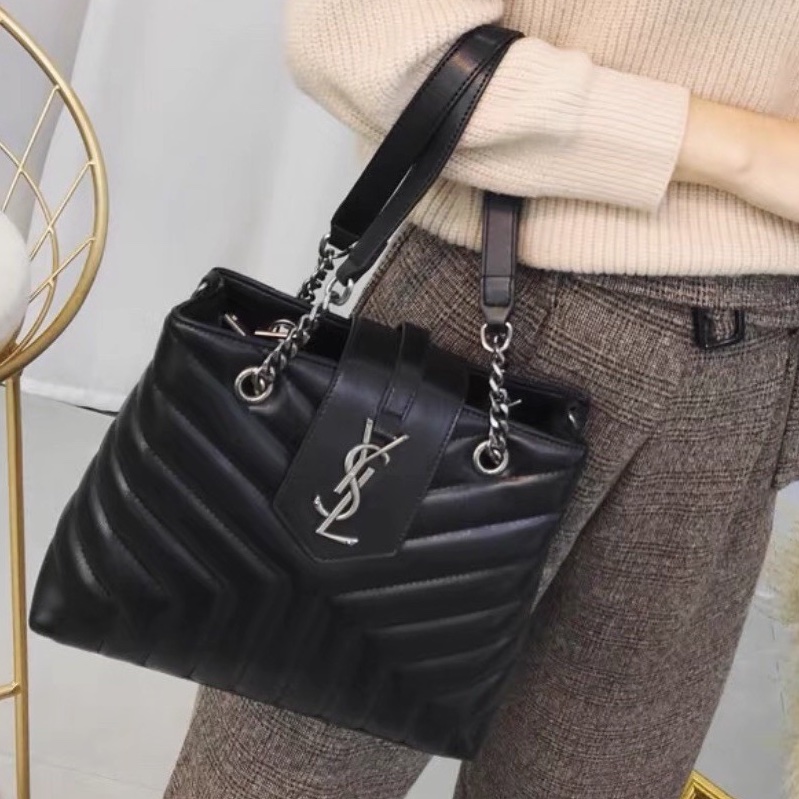 高級實用款💎99新🆕Ysl聖羅蘭黑銀loulou鏈條托特包單肩手提包-2