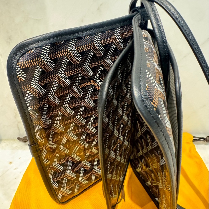 Goyard Plumet Pocket 信封包-黑色-5