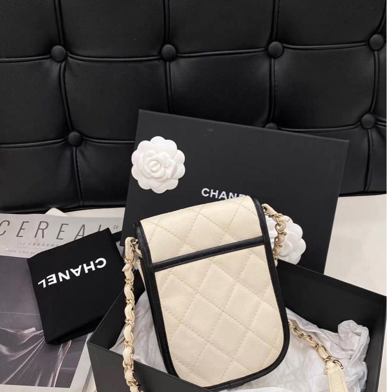 ✨Chanel 21s黑白熊貓郵差包 mini 99新 有保卡🖤-4