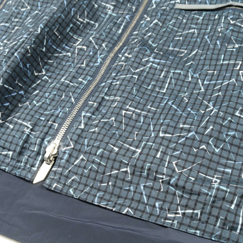 愛馬仕 (HERMES) 拉鍊連帽夾克，尼龍材質，海軍藍/綠色/多色，二手男款，尺寸 50-8