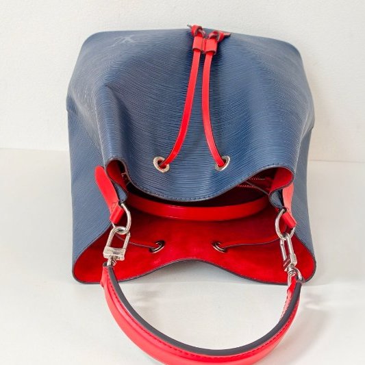 路易威登/Louis Vuitton 粒麵牛皮革水波紋 藍色紅內裡水桶包-4