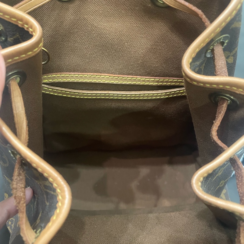 二手正品經典復古包 LV後背包中款-6