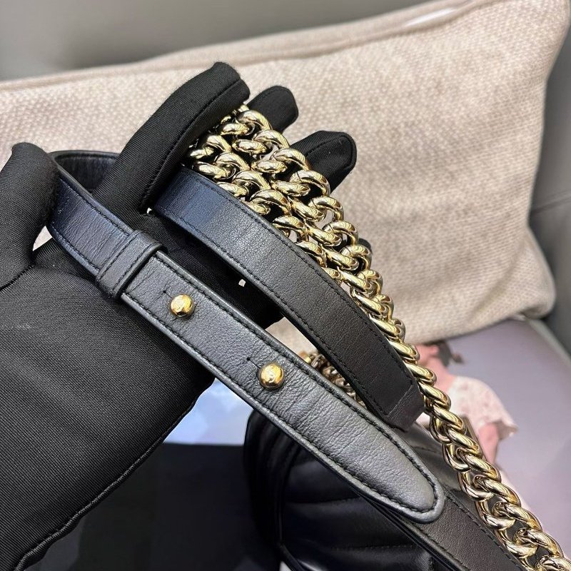 香奈兒/Chanel LEBOY小號V紋黑金牛皮鏈條包-10