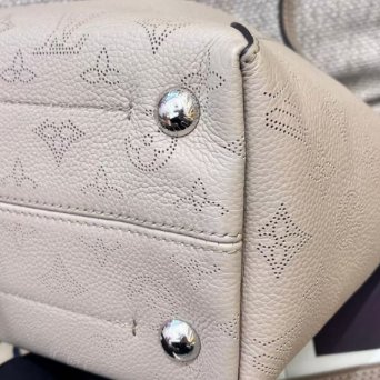 路易威登/Louis Vuitton Hina大象灰月光女神菜籃子 手提包-5