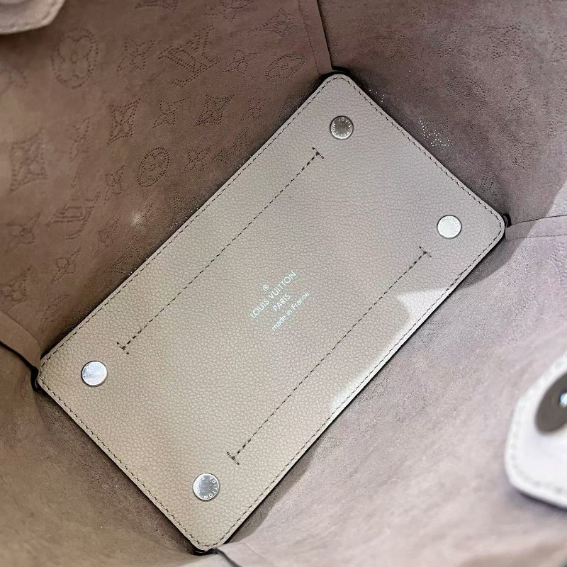 路易威登/Louis Vuitton Hina大象灰月光女神菜籃子 手提包-10