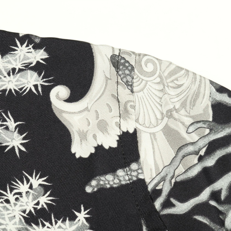 范思哲 Barocco Sea 襯衫短袖上衣 #48 絲質黑色灰色二手男款-5