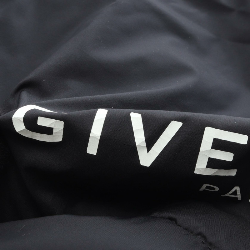 紀梵希其他款式尼龍黑色二手女外套-8