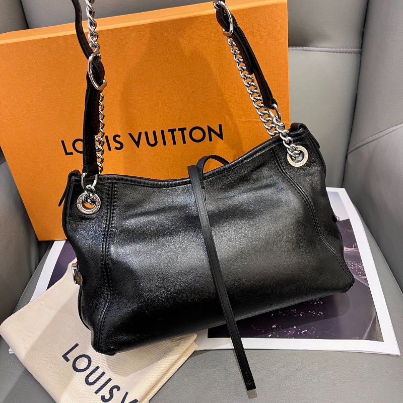 芯片款 路易威登/Louis Vuitton  芯片款Carryall BB黑武士羊皮鏈條包-7