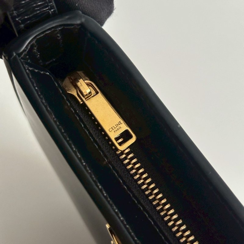 99新🆕 Celine 瑟琳 Tilly Medium 新款凱旋門腋下包 黑金-14