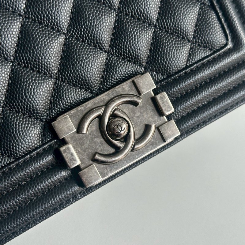 閒置新🖤全配有購證🙌🏻 Chanel 香奈兒 Le Boy 20 黑銀-15