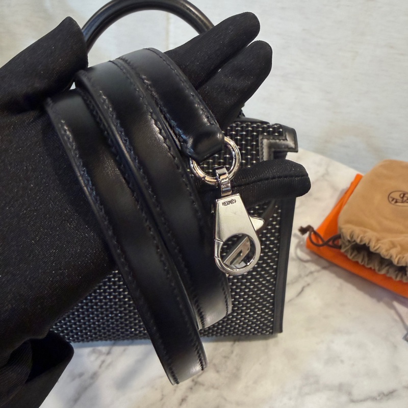 (超級限量品！！）Hermes 89黑Box皮拼馬毛編織銀釦Kelly 25-18