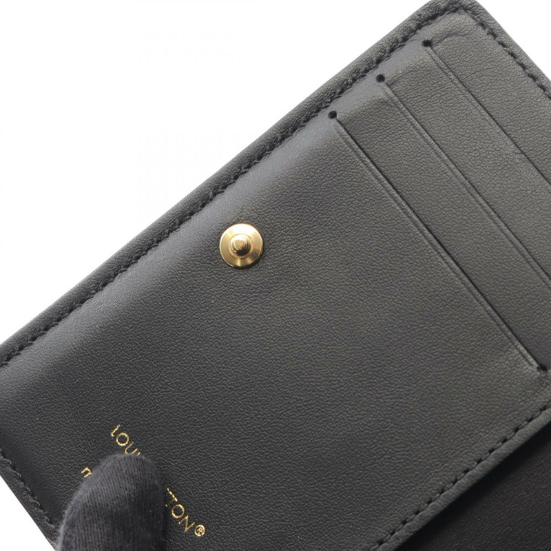 路易威登 Portefeuille Lou 雙折皮夾 M81599 Monogram 壓花黑色二手-9