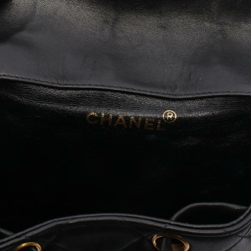 香奈兒 (CHANEL) 絎縫雙肩包，羊皮材質，黑色，二手，女款，金色五金-3