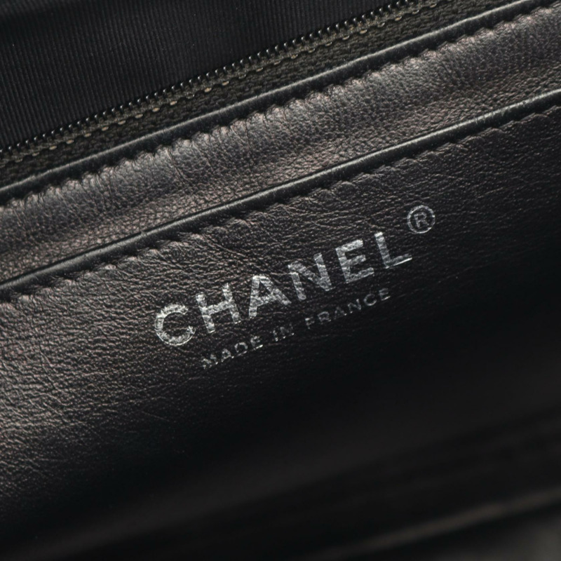 香奈兒 Deca Matelasse 單蓋鏈條肩背包，黑色皮革，銀色五金，二手-3