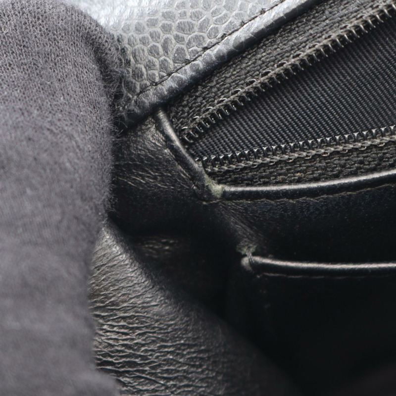 香奈兒 Deca Matelasse 單蓋鏈條肩背包，黑色皮革，銀色五金，二手-5