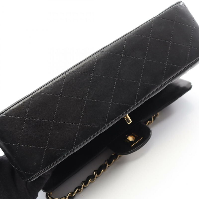 香奈兒 (CHANEL) Matelasse W 翻蓋鏈條單肩背包，羊皮材質，黑色，二手，金色五金-11