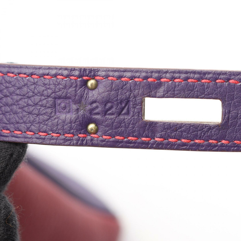 愛馬仕 Kelly 35 單肩手提包，內襯縫線 Togo 皮革，寶石紅/黑醋栗色，配銀色五金配件。-4