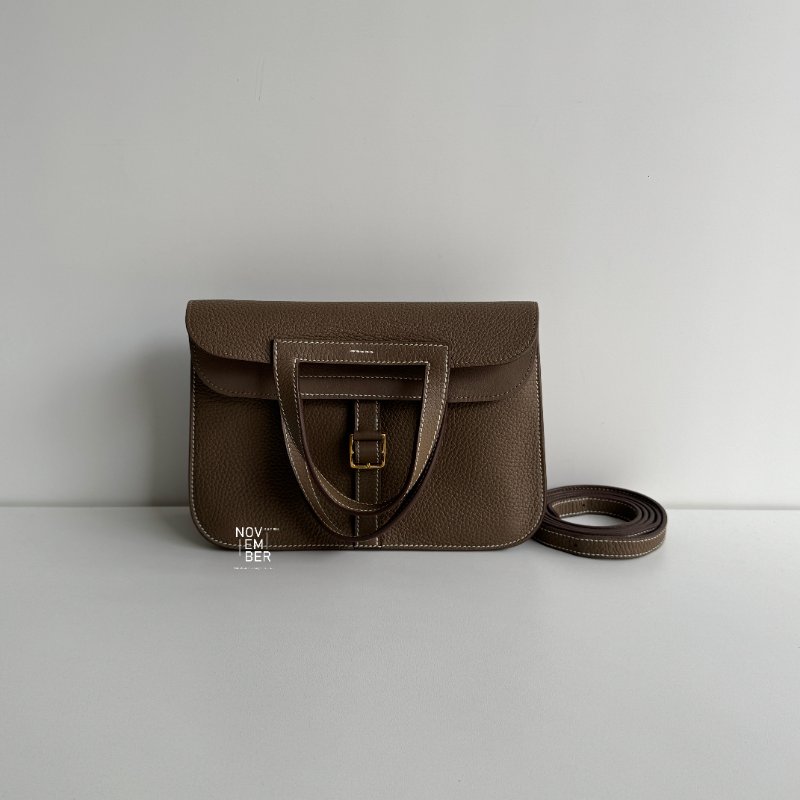98新🫰🏻 全配有購證🙌🏻 Hermès 愛馬仕 Halzan 25 大象灰金釦-6