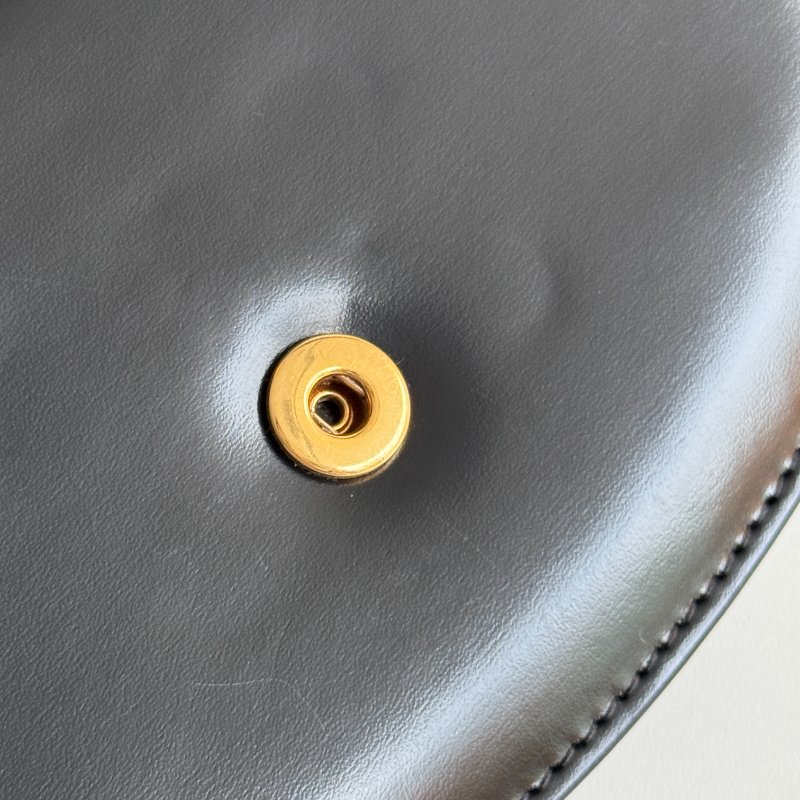 99新🆕 Celine 瑟琳 Mini Besace 手柄馬鞍包 迷你 黑金-16