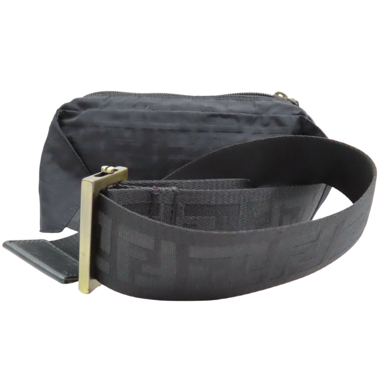 黑色 帆布 Zucca腰包 肩背包【FENDI 芬迪】 7VA149-1