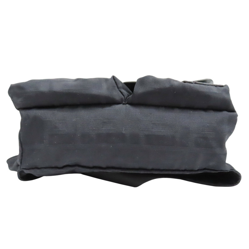 黑色 帆布 Zucca腰包 肩背包【FENDI 芬迪】 7VA149-3