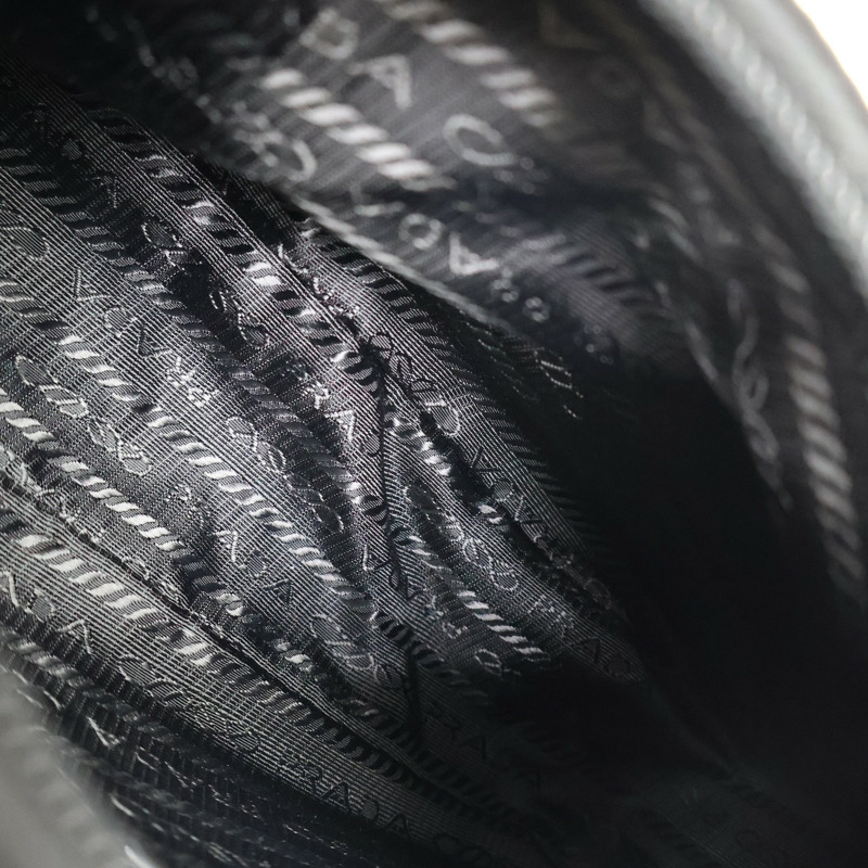 黑色 尼龍 Re-Edition 2000 Mini 肩背包【PRADA 普拉達】 1NE515-4