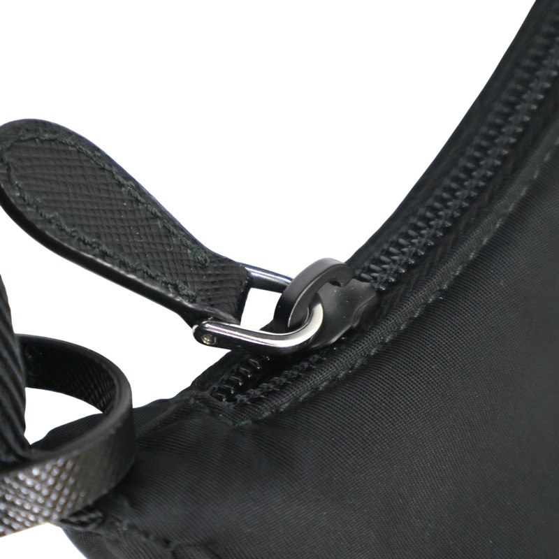 黑色 尼龍 Re-Edition 2000 Mini 肩背包【PRADA 普拉達】 1NE515-9