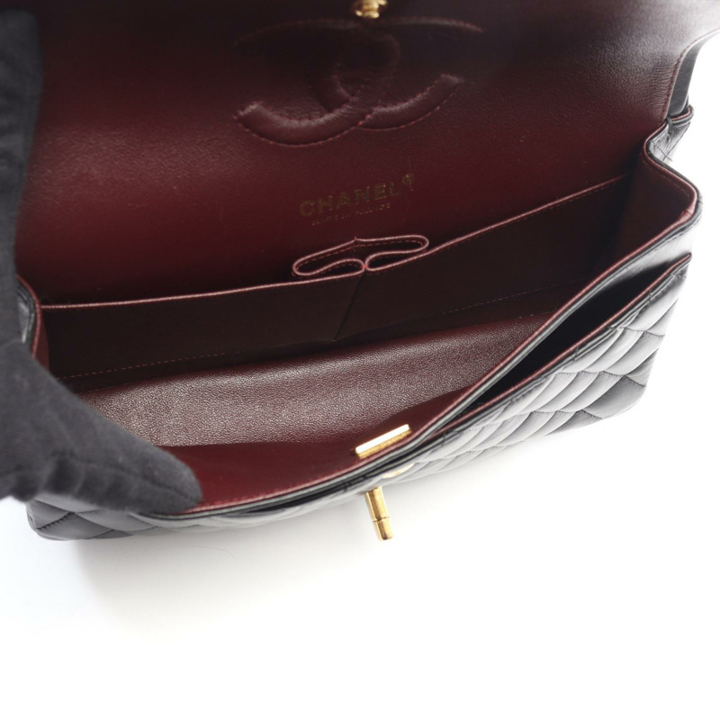 香奈兒 (CHANEL) Matelasse 雙蓋鏈條肩背包 A01112 羊皮黑色金色五金二手-2