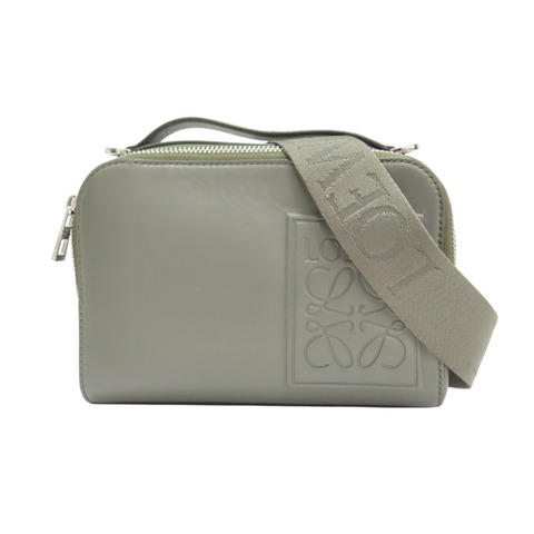 綠色 牛皮 Camera 肩背包【LOEWE 羅威】 C565R41X05