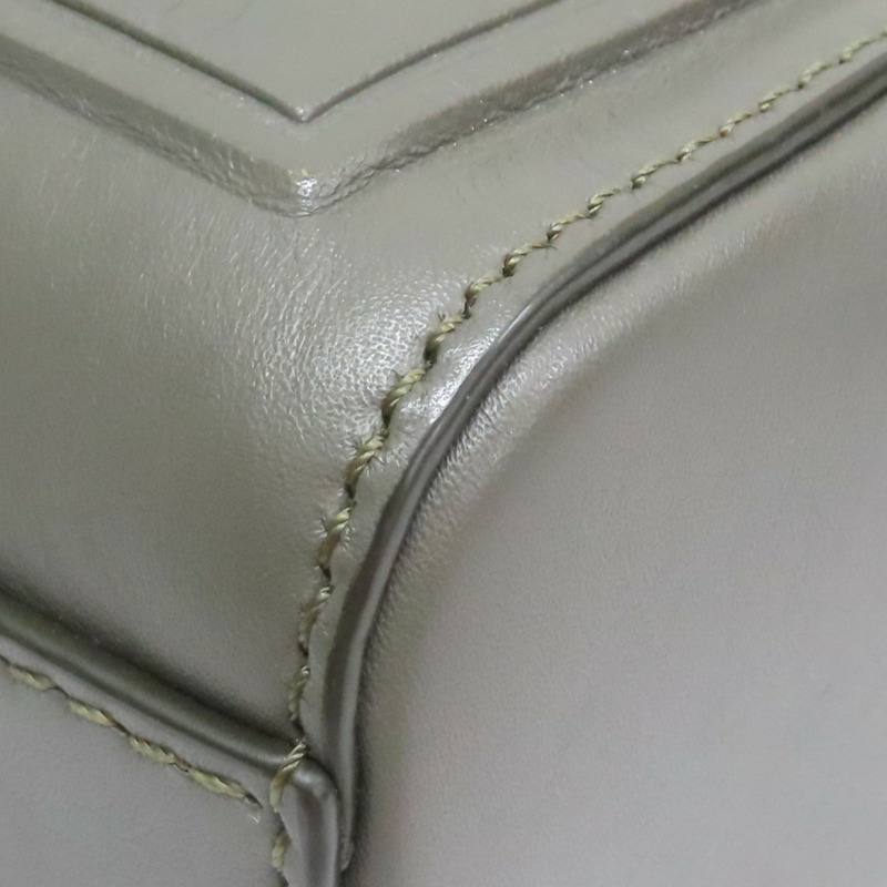 綠色 牛皮 Camera 肩背包【LOEWE 羅威】 C565R41X05-11